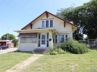1326 N Dakota Ave, Sioux Falls, SD 57104