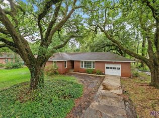 9164 Meadowood St, Baton Rouge, LA 70815