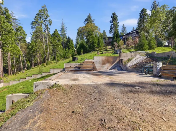 20169 Pine Mountain Dr, Groveland, CA 95321