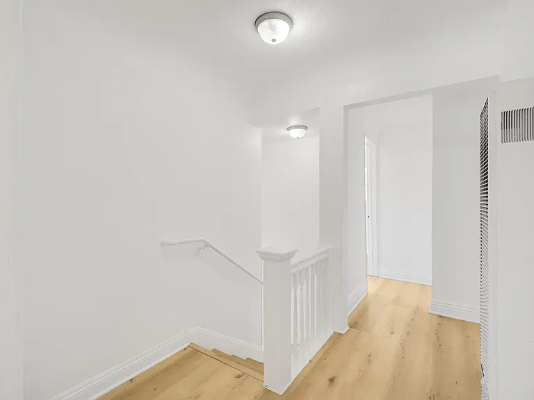 2623 Juliet St — Photo 4