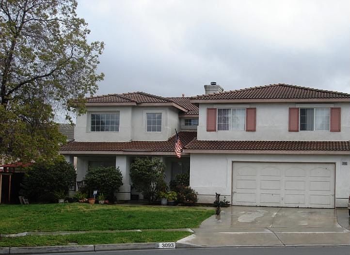1st image of 3093 Petunia Way