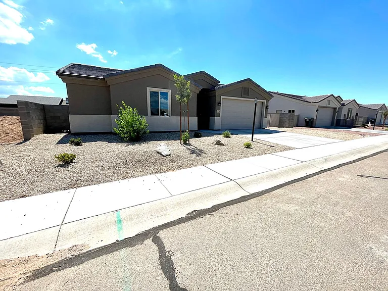 2478 Weatherwood Way — Photo 3
