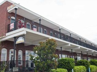 230 Water St #B, Apalachicola, FL 32320