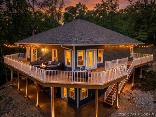 327 Big Cedar Dr, Camdenton, MO 65020