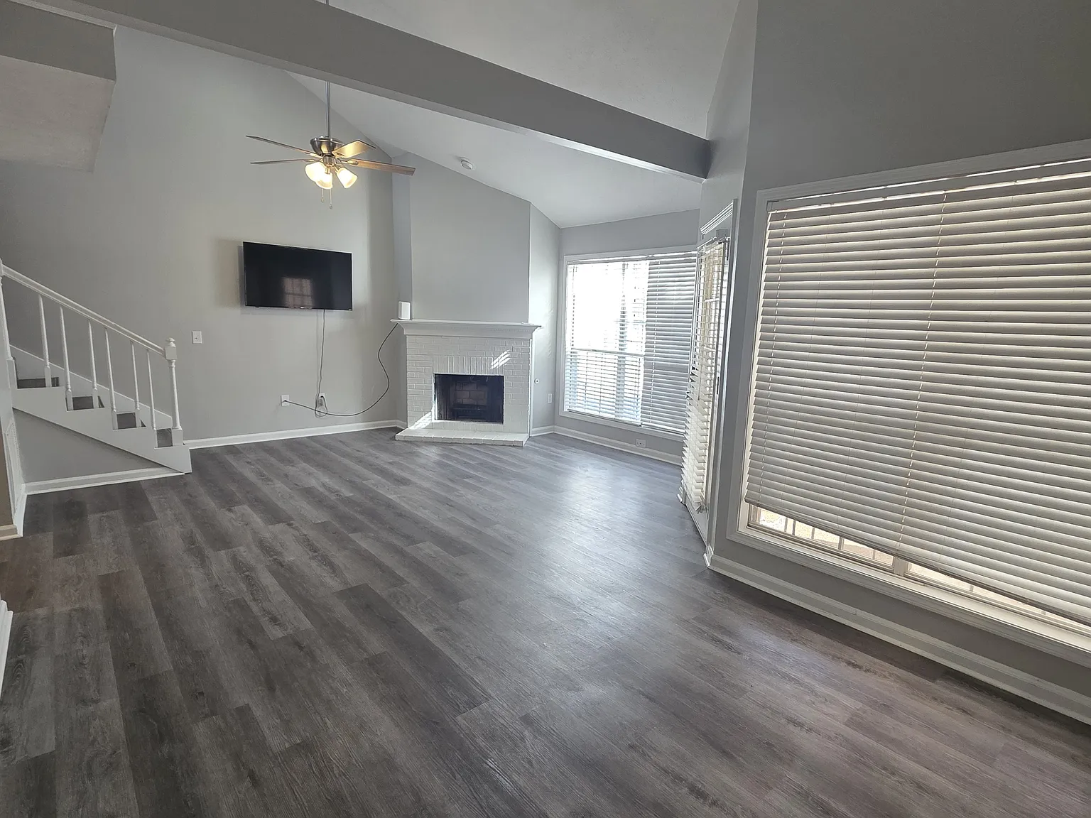 2 bed, 1561 sqft, $1,400 — Photo 4