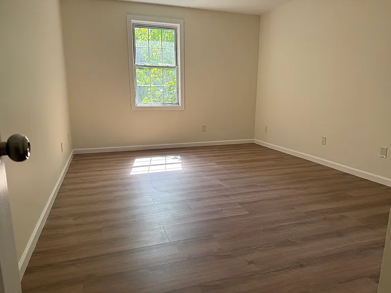 28 Crestview Dr #LHS — Photo 13