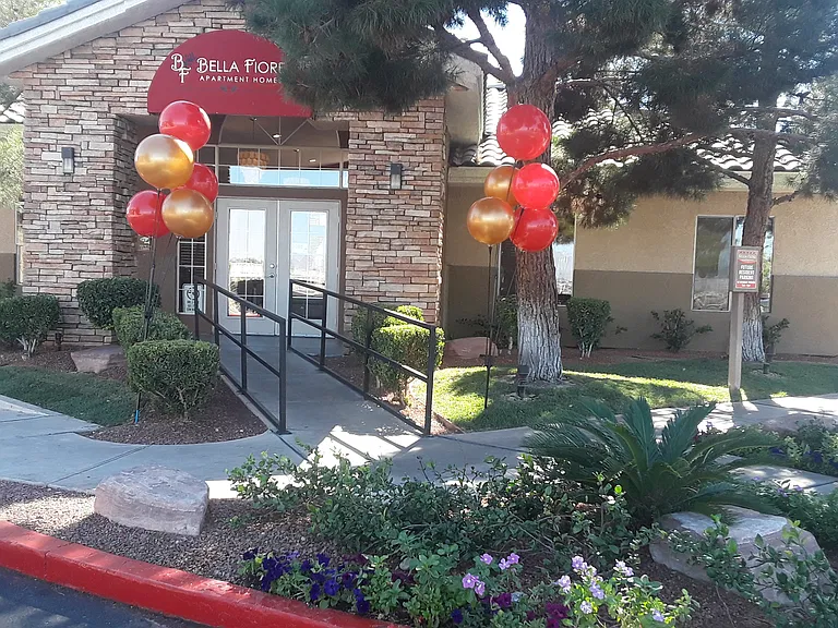 Bella Fiore leasing office.