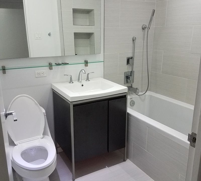 1st image of 322 W 57th St APT 17B