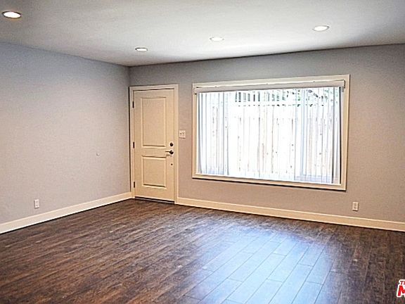 3rd image of 505 N Kenwood St APT 4