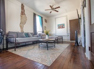 205 E Court St, Seguin, TX 78155