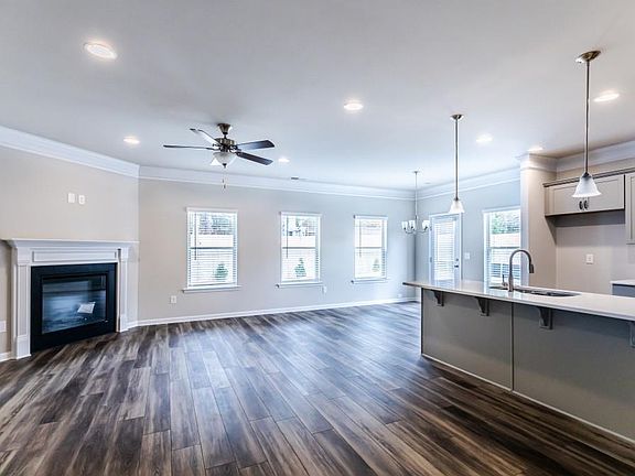 4th image of 2613 Bloom Cir #49