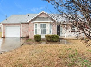1216 Akins Ridge Dr, La Vergne, TN 37086