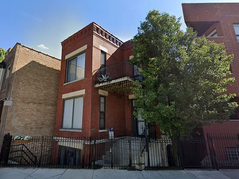 1739 W Beach Ave #2 — Photo 1