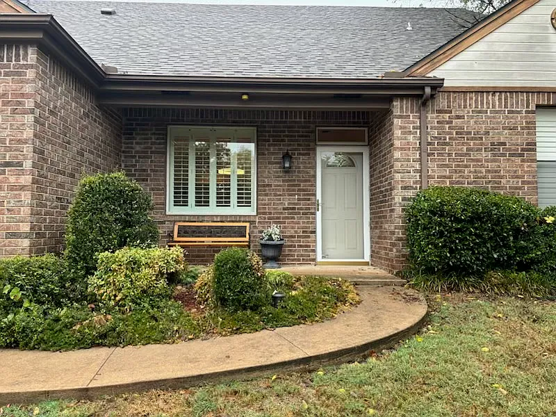 2 bed, 2022 sqft, $1,950 — Photo 2