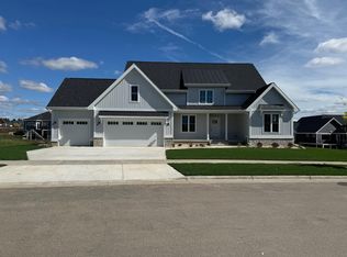 1202 Thistle Dew Ln, Waunakee, WI 53597