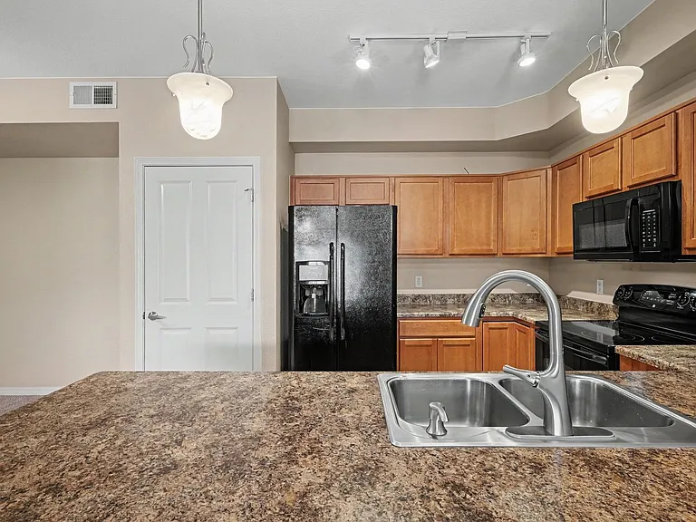 8846 S Kline St #202 — Photo 10