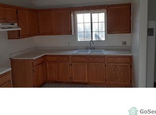 990 E 46th St, Los Angeles, CA 90011