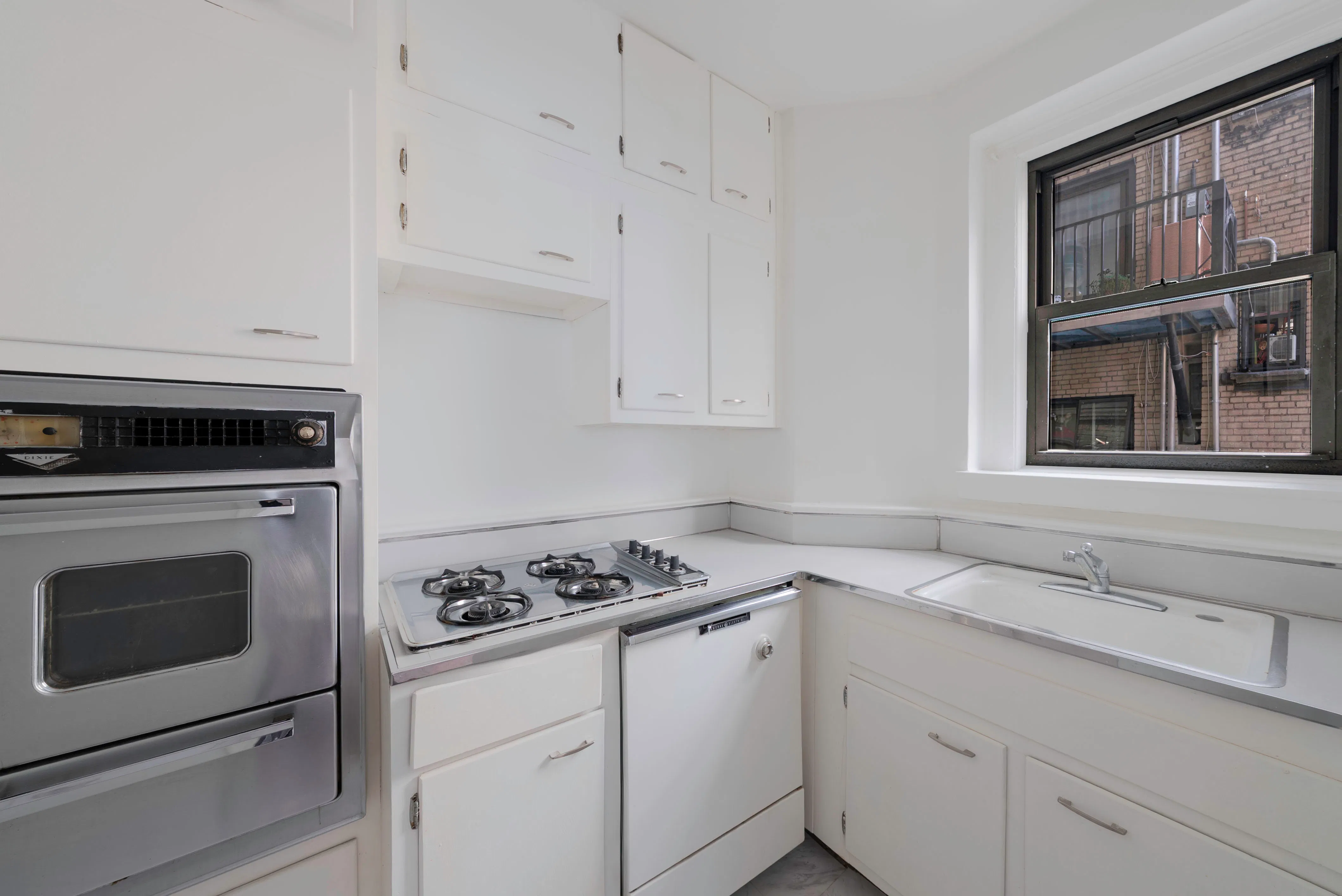 929 Park Avenue #4C in Upper East Side, Manhattan | StreetEasy