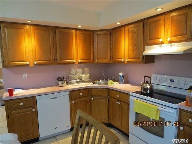 2nd image of 131 Mastic Beach Rd