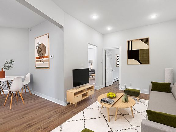 3rd image of 225 Pine St #1