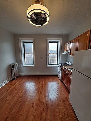 4th image of 1310 Nostrand Ave APT C2