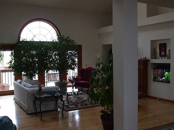4th image of 4344 Keevenshore Dr