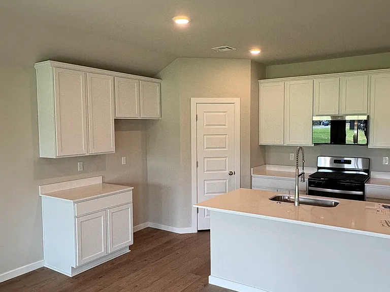 8606 E Galveston St — Photo 10