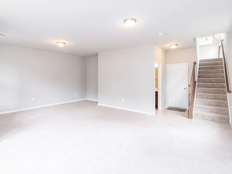 33 Shepherds Hook Way — Photo 14