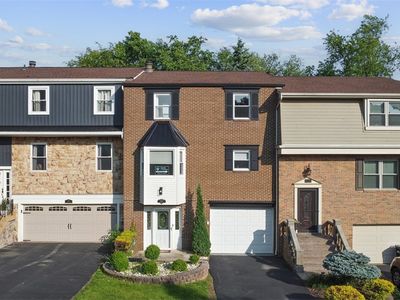 304 Canterbury Dr, Coraopolis, PA, 15108