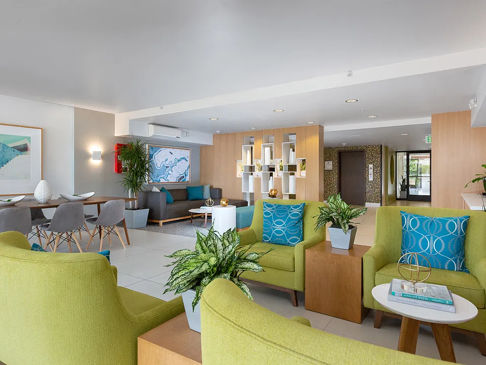 Palo Alto Place