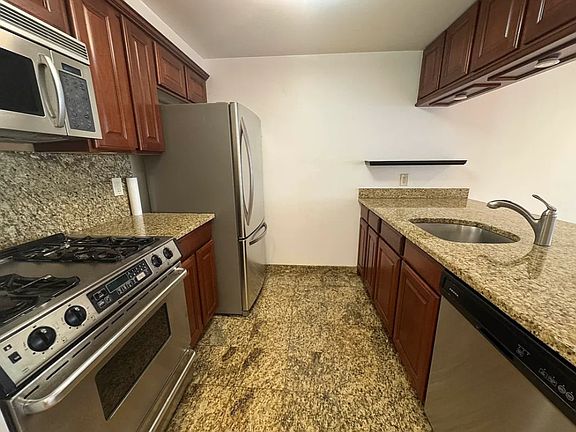 2nd image of 3614 Johnson Ave APT 3B