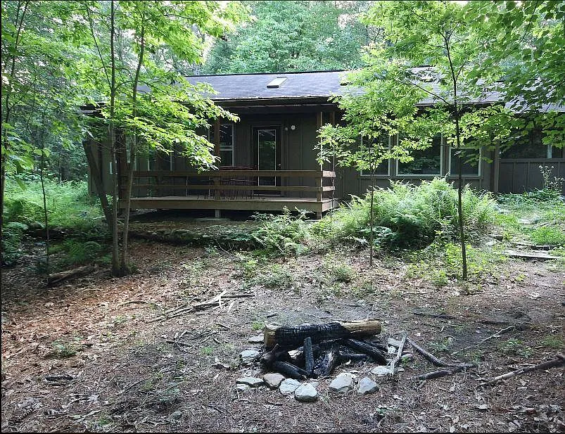Building Photo - Star Crystal Ln