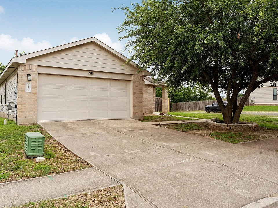 340 Feathergrass Dr