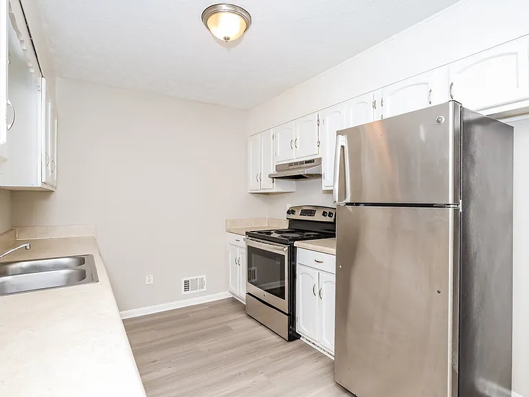 8807 Parliament Pl — Photo 10