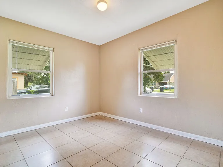 11515 Baltic St — Photo 2