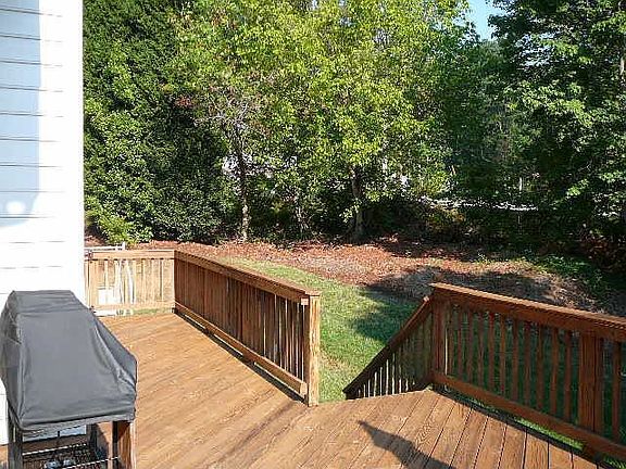 extra large deck near 1/2 acre