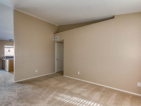 3rd image of 10902 W Sells Dr