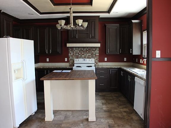 2nd image of 99 Cardinal Ct NE