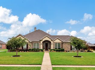 1316 Bassett Hound Dr, Haslet, TX 76052
