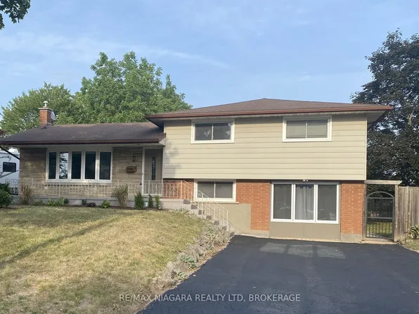 1 Braden Ave, Welland, ON L3C 2R6