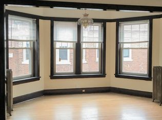 3817 1/2 N Lawndale Ave #3E, Chicago, IL 60618