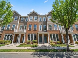 185 Wesmont Dr, Wood Ridge, NJ 07075
