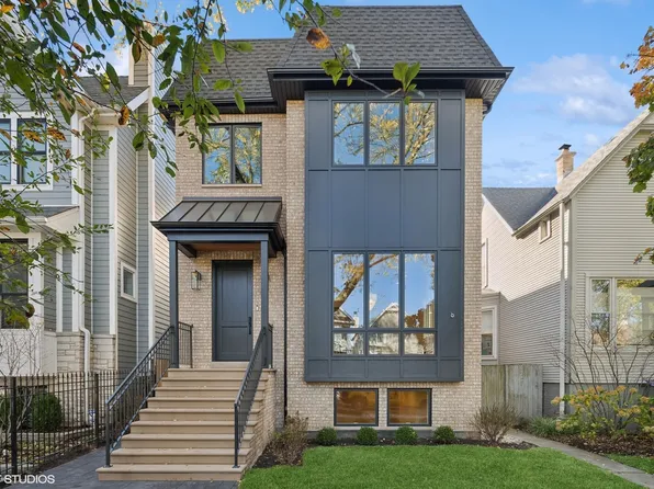 2115 W Waveland Ave, Chicago, IL 60618