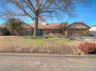 1128 SW Heritage Dr, El Reno, OK 73036
