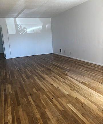 2nd image of 5307 W 132nd St