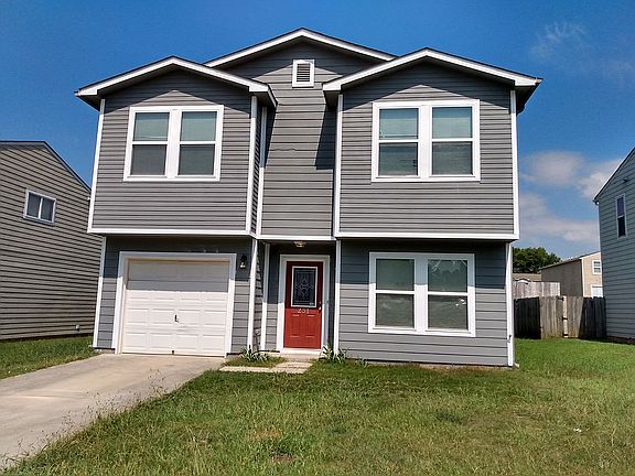 2nd image of 231 Whitestone Dr NE