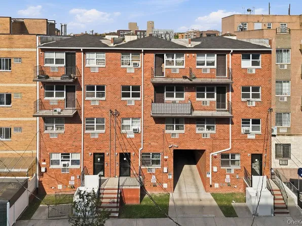 13907 34th Avenue, Flushing, NY 11354