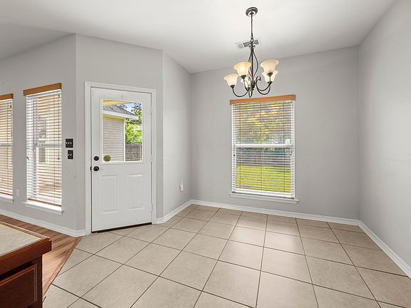 3rd image of 48317 Fox Hollow Blvd