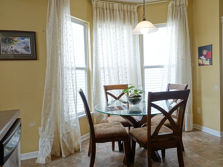 Rookery Ct — Photo 8