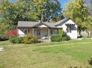 3321 N Farm Rd 143, Springfield, MO 65803